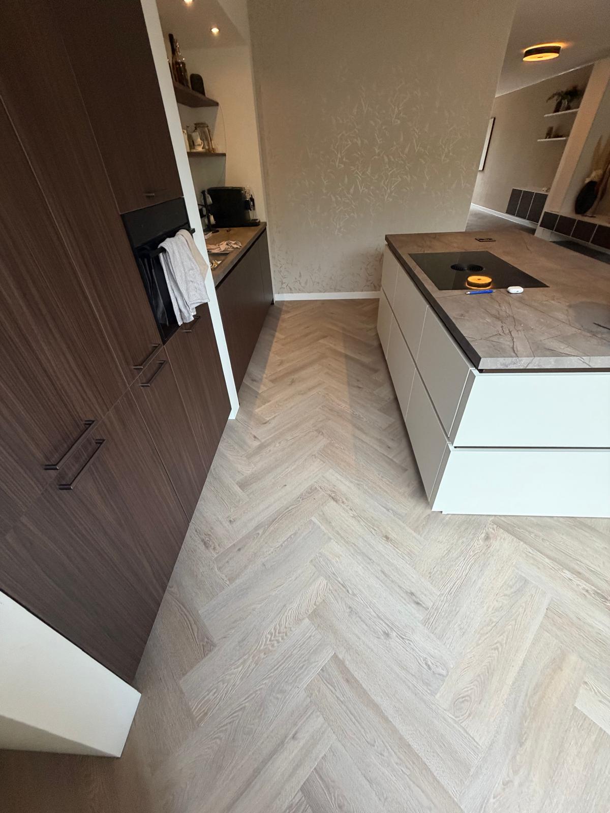 PVC visgraat vloer woning Gorinchem - foto 7